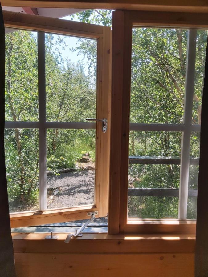 Bakkakot 2 - Cozy Cabins In The Woods Akureyri Exterior photo